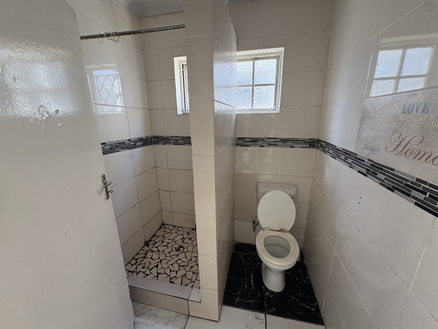 12 Bedroom Property for Sale in Quigney Eastern Cape